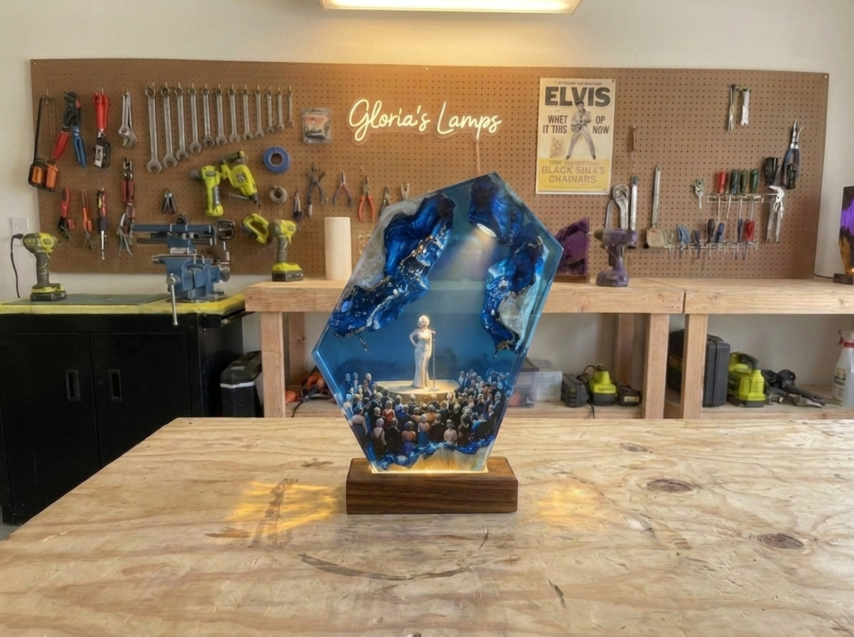 GloriasLamps - Music Legend Resin Lamps